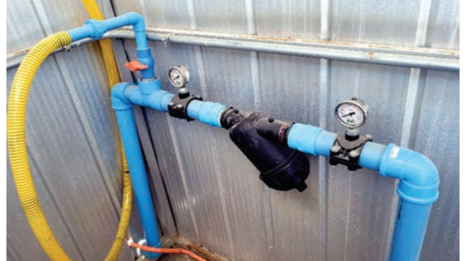 mano metro sala edited